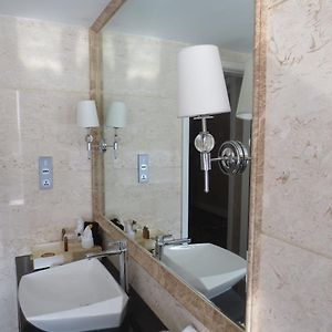 Deluxe Kamer met Twee Aparte Bedden